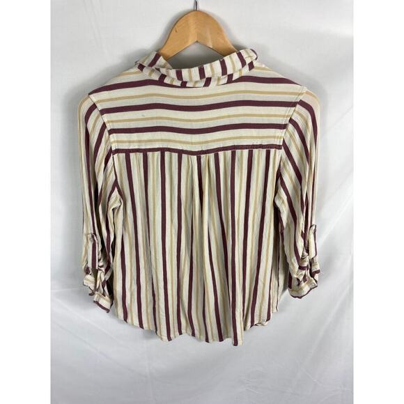 Market & Spruce Stripe Button Up Blouse Size Medium - Picture 4 of 6